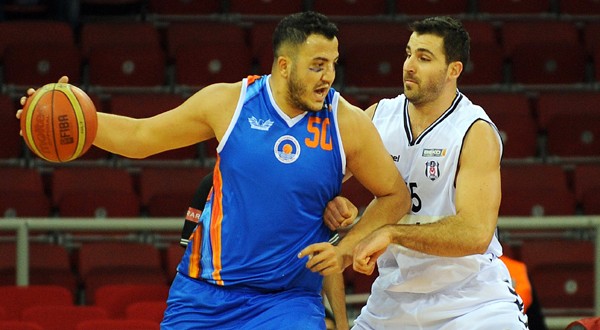 Mersin BŞB, Beşiktaş'a yenildi Mersin BŞB, Beşiktaş'a yenildi