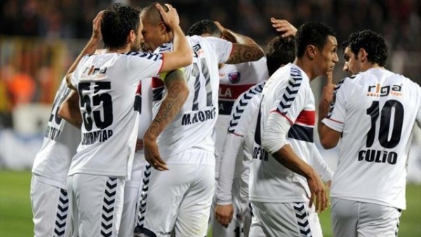 Yönetim, futbolcularla buluştu! Yönetim, futbolcularla buluştu!