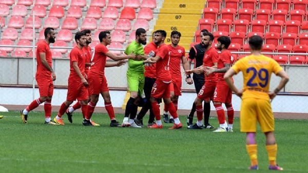 Gerilimli Maç, Kötü Sonuç ! Gerilimli Maç, Kötü Sonuç !