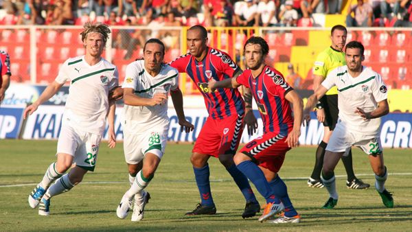 Karelerle Mersin İdman Yurdu - Bursaspor Karelerle Mersin İdman Yurdu - Bursaspor