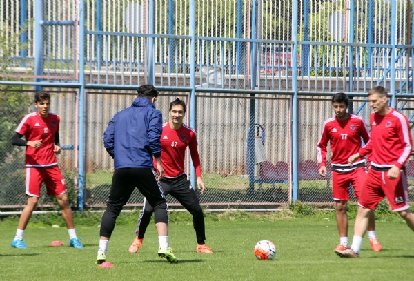 Mersin'de Denizli mesaisi sryor!