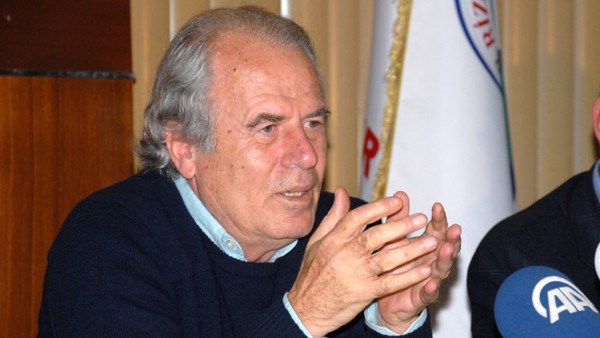 Mustafa Denizli ile yollar ayrıldı Mustafa Denizli ile yollar ayrıldı