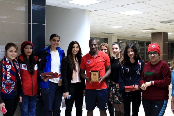 Şubat ayının en iyisi Nakoulma oldu! Şubat ayının en iyisi Nakoulma oldu!