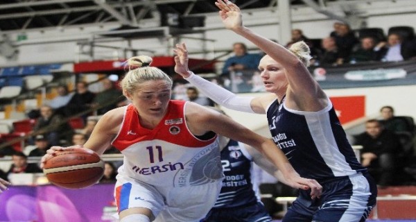 Gintare Petronyte yeniden Mersin'de Gintare Petronyte yeniden Mersin'de