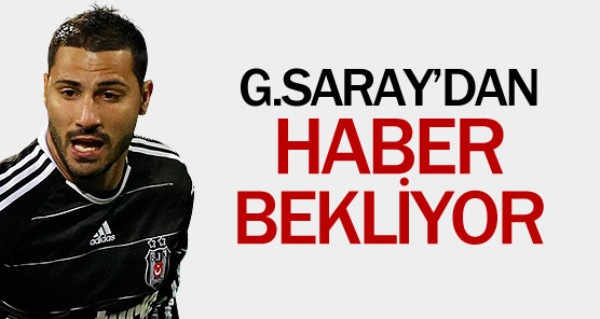 Quaresma Galatasaray'dan haber bekliyor Quaresma Galatasaray'dan haber bekliyor