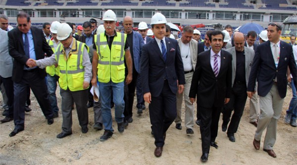 Bakan Suat Kl Mersin'de