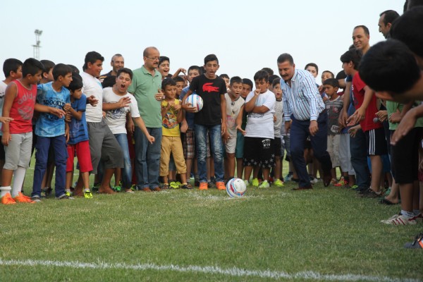 Toroslar'da yaz futbol okullar balad