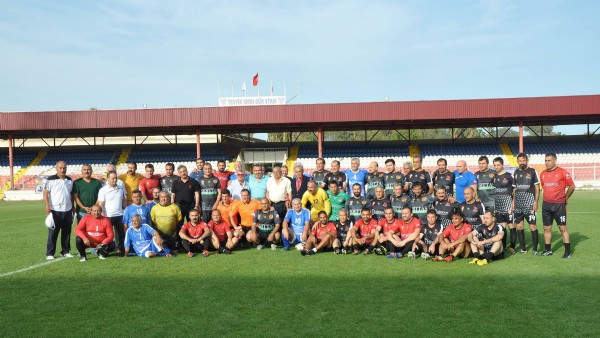 Veteranlar Turnuvası Başladı Veteranlar Turnuvası Başladı