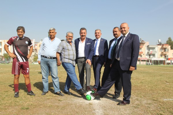 Toroslar'da futbol turnuvası başladı! Toroslar'da futbol turnuvası başladı!