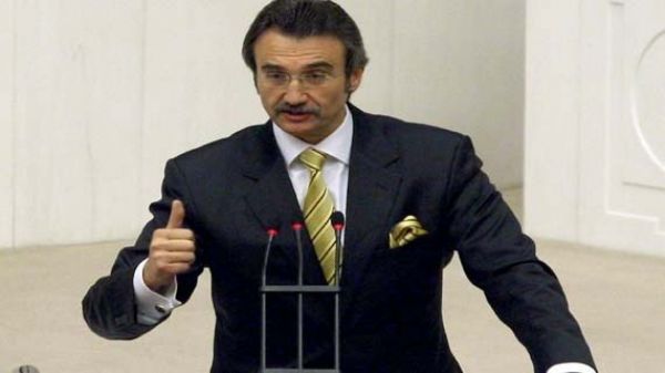 Krad Tzmen TFF Bakanlna aday oldu!