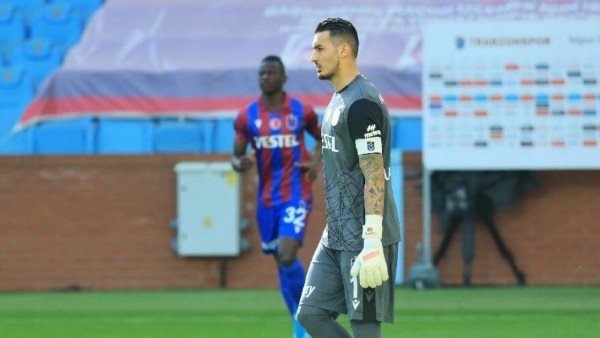 Uğurcan Çakır, Süper Lig’in zirvesinde Uğurcan Çakır, Süper Lig’in zirvesinde