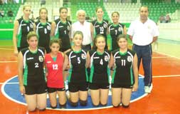 Tarsuslu  voleybolcular  ilk galibiyetini  ald