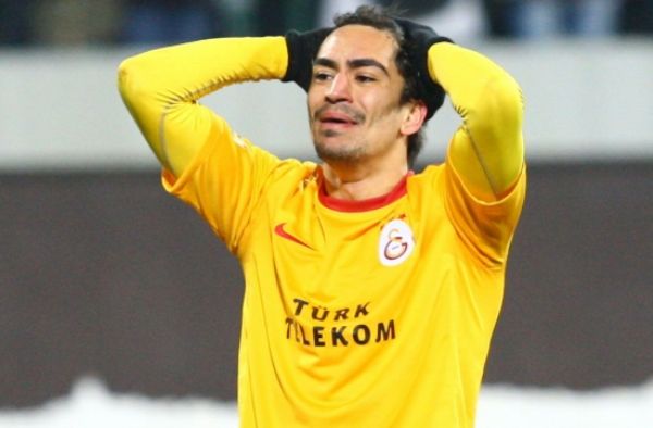 Galatasaray'da Melo'nun yerine Yiğit! Galatasaray'da Melo'nun yerine Yiğit!