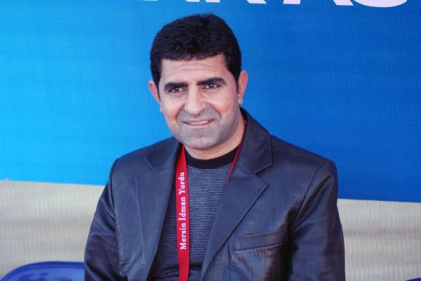 Mersin'e 3 Afrikalı! Mersin'e 3 Afrikalı!